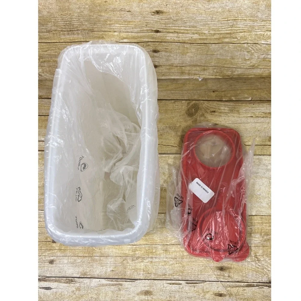 Tupperware Cereal Storer Large Red New Airtight Food Storage Container 13 Cup